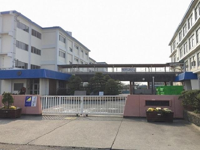 浜松市立芳川北小学校：1300m