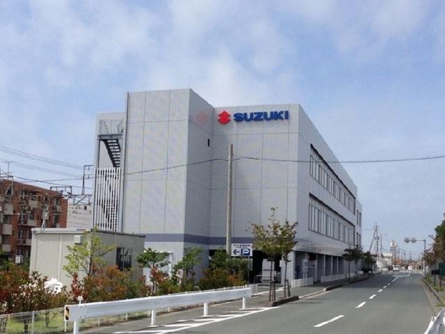 スズキ歴史館：1300m
