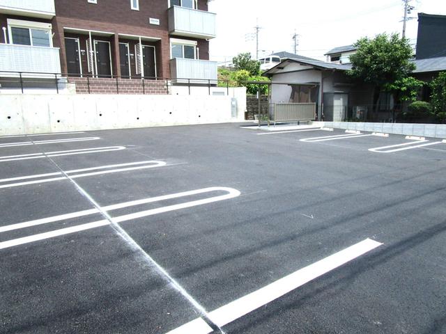 Glicina（202） 駐車場