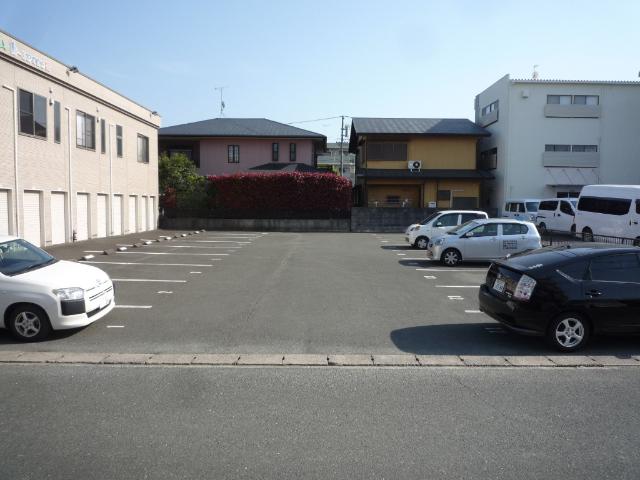 ｂ−ｓｐａｃｅ２ 駐車場