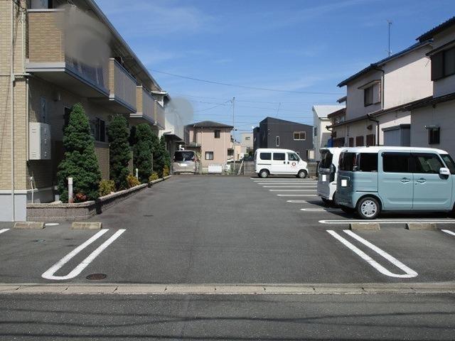 Ｌｉｅｎ（101） 駐車場