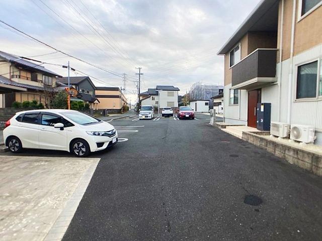 メゾン・オリーブ（205） 駐車場