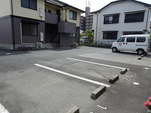 セジュールエイト　A（101） 駐車場