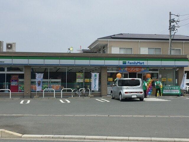 ファミリーマート浜松植松店：290m