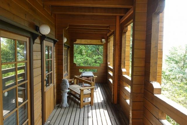 引佐町奥山別荘 バルコニー