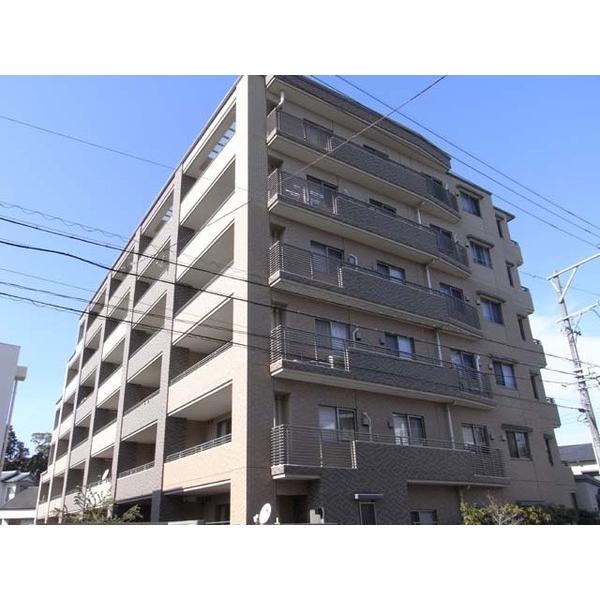 レスタージュ広沢 外観