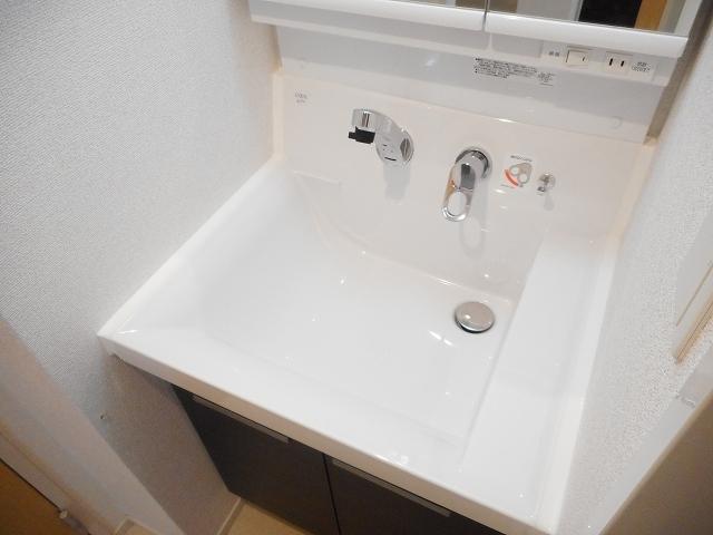 イースト　ブルー（102） 洗面