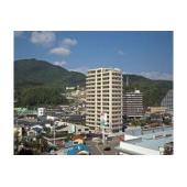 遠めからでも目立つマンション♪