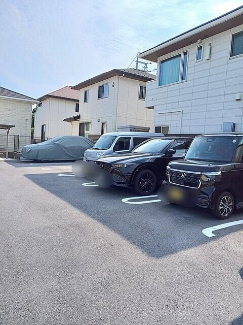 クララヴィスタ（103） 駐車場