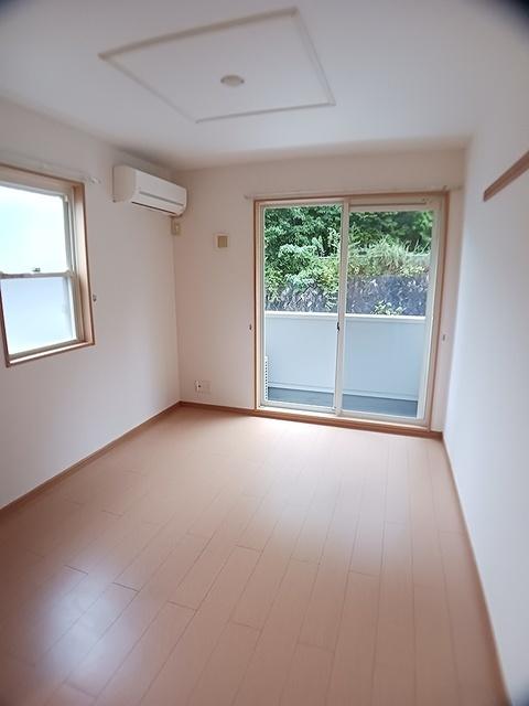 フォレスト高陽東　弐番館（102） 室内