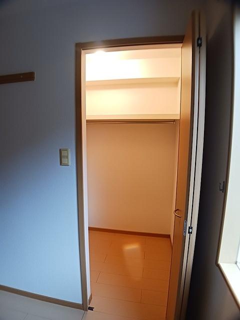 フォレスト高陽東　弐番館（102） 駐車場