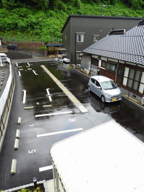 フォレストヒル　Ｂ（101） 駐車場