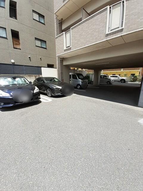 アイ・フィオーレ東原（903） 駐車場