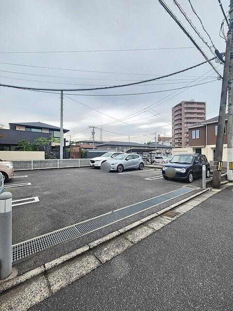サン　ユニゾン（103） 駐車場