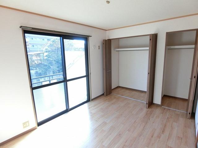 ファミール谷岡（201） 部屋画像