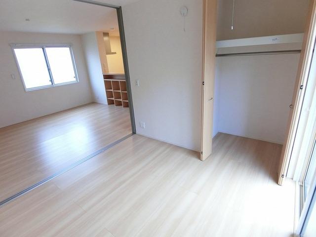 ダン・ルミエール（102） 部屋画像