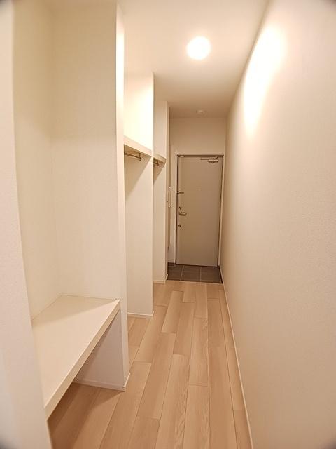 カーサ　フェリーチェ　小瀬（302） 玄関