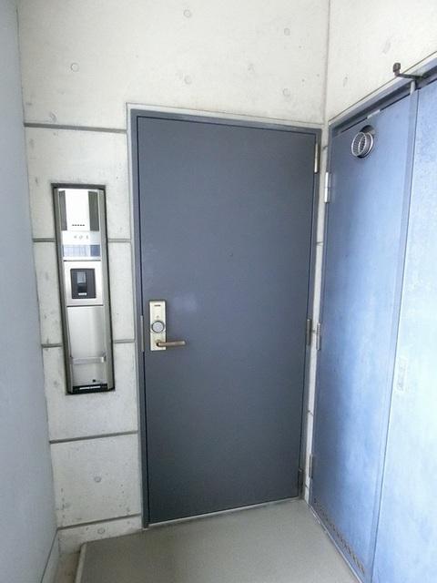Ｔ−１ＦＬＡＴ（905） 玄関