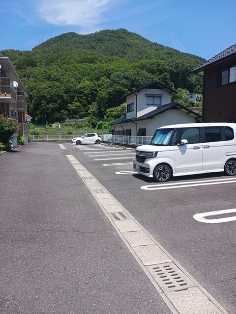 メリディオ　Ⅰ番館（202） 駐車場