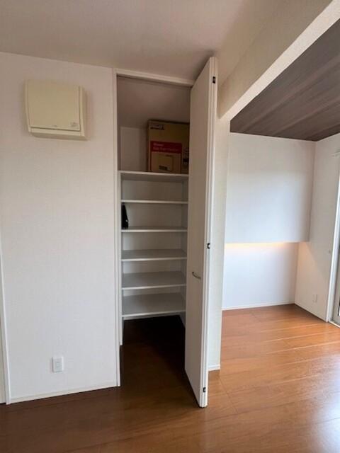 Ｅｎ　Ｃｏｕｒｔ　Ｃｈｉｙｏ（301） 部屋画像
