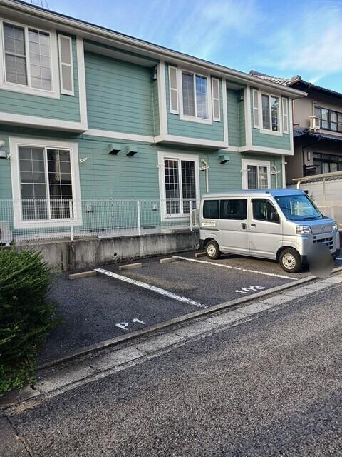 ニュークレストール光ケ丘（102） 駐車場