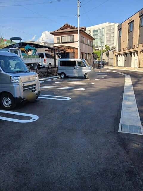 シャンス　トロワ（106） 駐車場