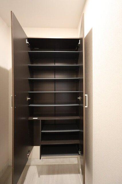 トリシアくるめ木　ｵﾆｵﾝﾊｲﾂ（102） 部屋画像