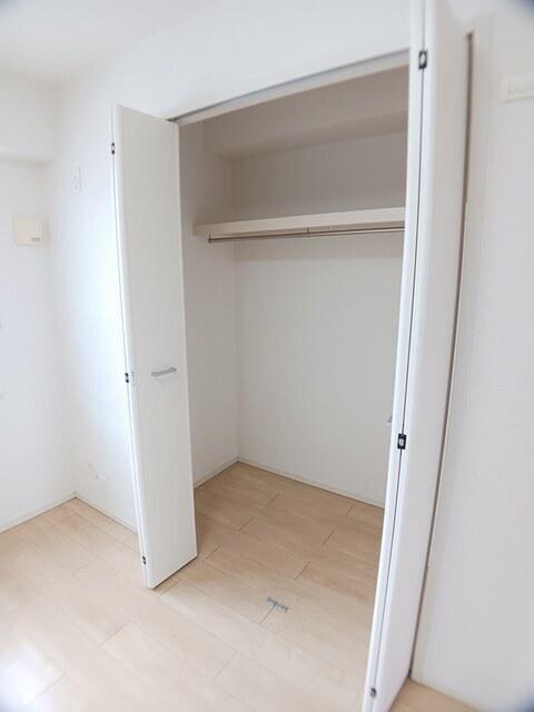 プリムローズ　壱番館（303） 収納