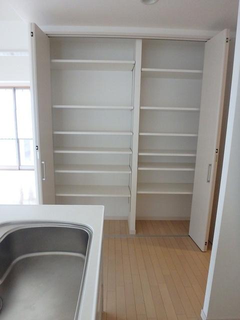 ＨＯＵＳＥ　ＴＡＧＡＷＡ（1001） 収納