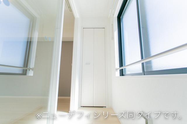 ブライト　フェイバー．Ｋ（105） 室内