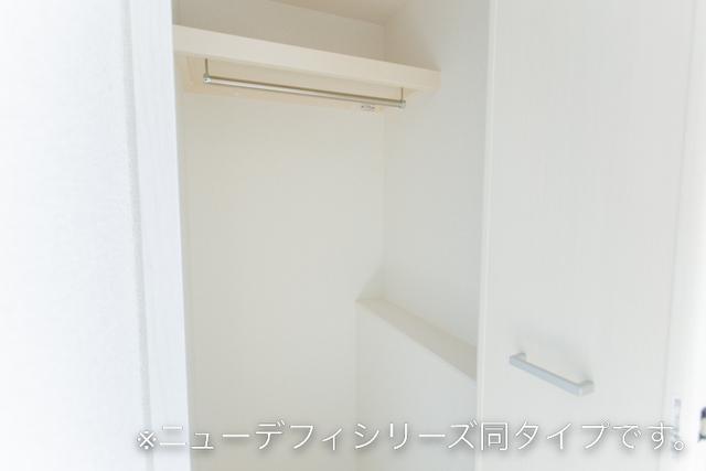 ブライト　フェイバー．Ｋ（102） 収納
