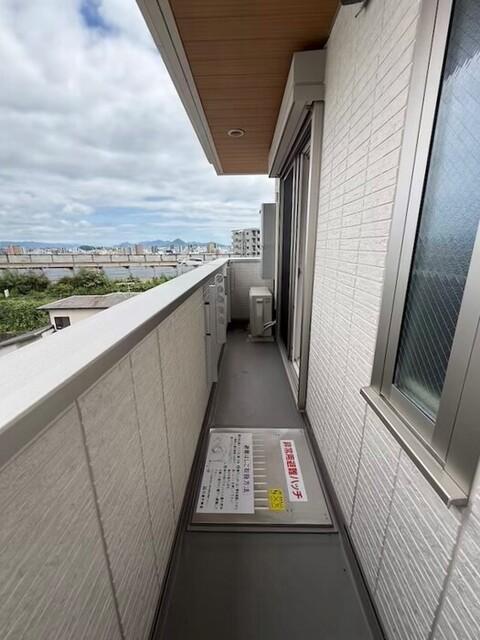 サンドルフ高須Ⅱ番館（303） バルコニー