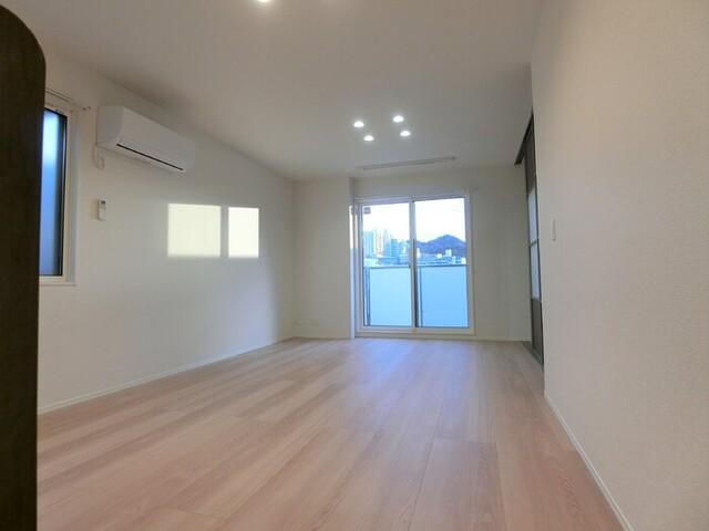 トリシアくるめ木　ｵﾆｵﾝﾊｲﾂ（302） 部屋画像
