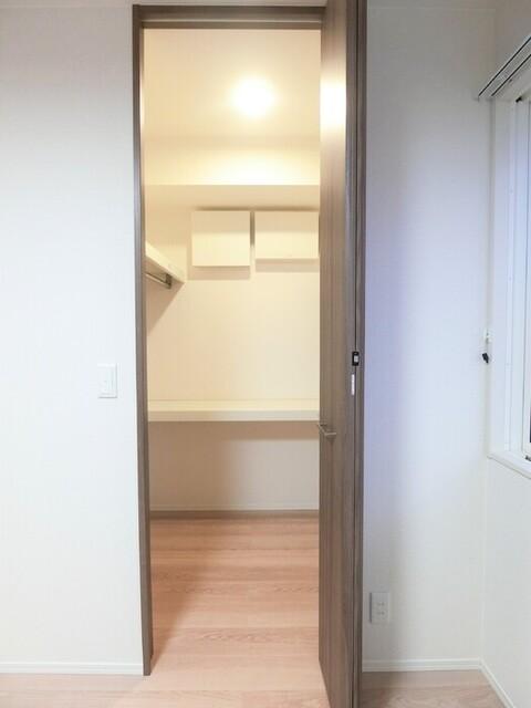 トリシアくるめ木　ｵﾆｵﾝﾊｲﾂ（302） 部屋画像