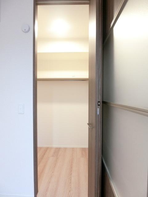トリシアくるめ木　ｵﾆｵﾝﾊｲﾂ（302） 部屋画像