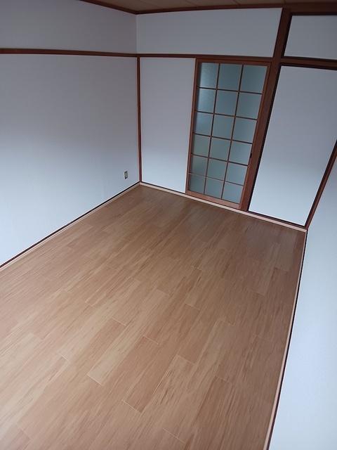 シティハイツ２１０（102） 室内