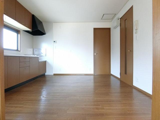 ルミエール川内（202） 室内
