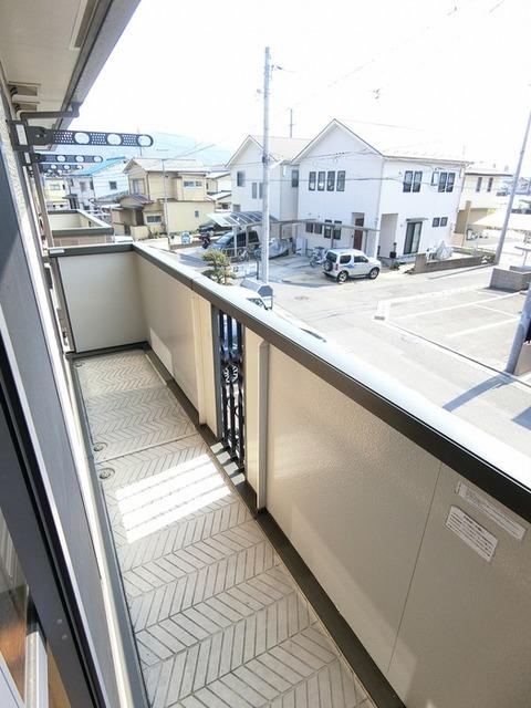 ルミエール川内（202） バルコニー