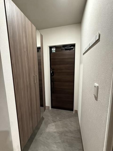 Ｄ−ＲＯＯＭ庚午中（102） 玄関