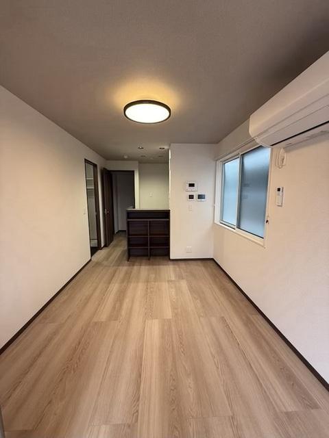 Ｄ−ＲＯＯＭ庚午中（303） 部屋画像