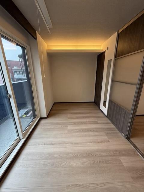 Ｄ−ＲＯＯＭ庚午中（303） 部屋画像