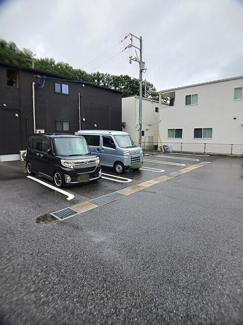 ココ　メドウ　Ⅱ　Ａ（203） 駐車場