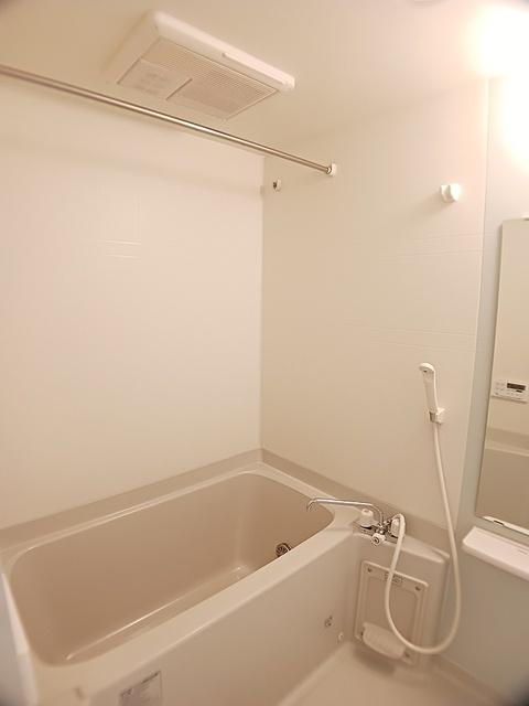 フィオーレＡ（205） バス／シャワー