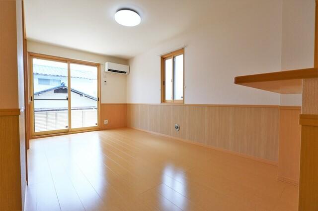 リビングタウン山本　B棟（102） 部屋画像