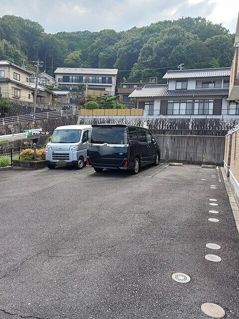 ブリアンＳ．Ｉ（103） 駐車場