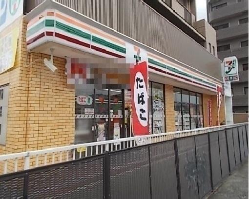 セブンイレブン：400m