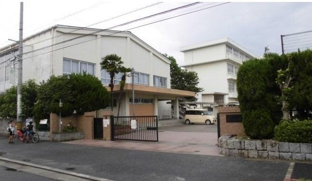 祇園小学校：1000m