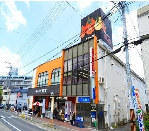 ショージ　牛田店：450m