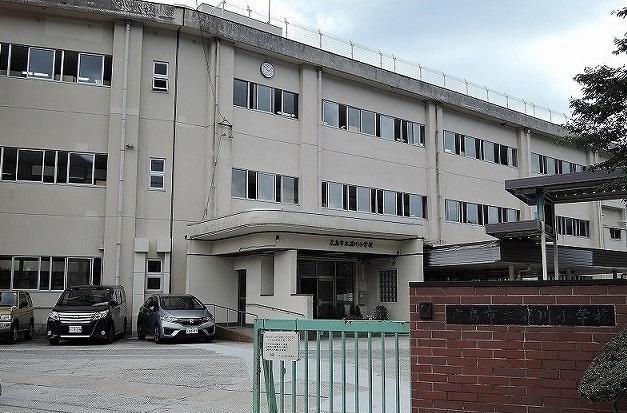 深川小学校：550m