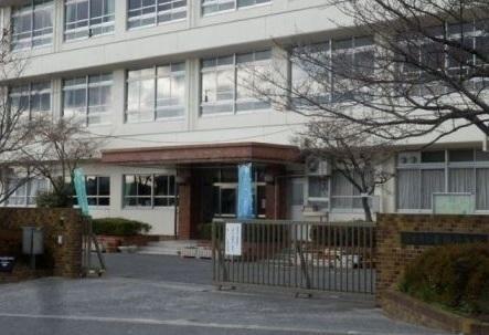 広島市立倉掛小学校：550m